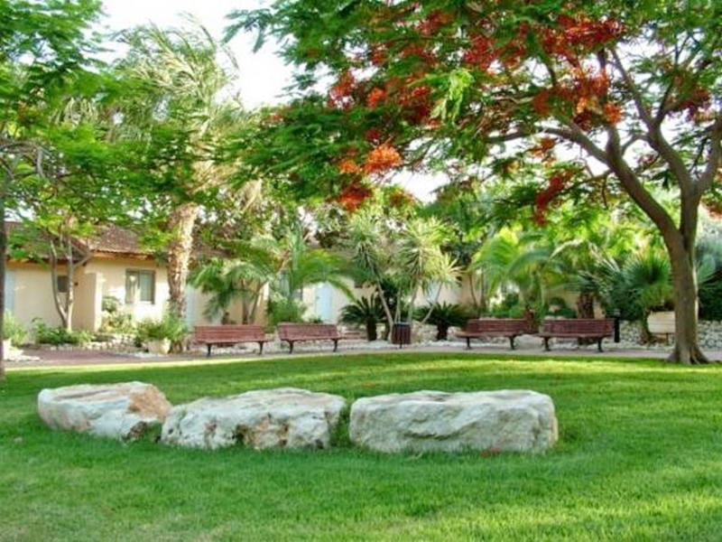 Almog Kibbutz Hotel Buitenkant foto