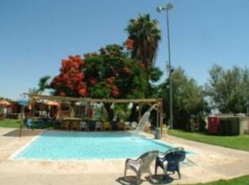 Almog Kibbutz Hotel Buitenkant foto